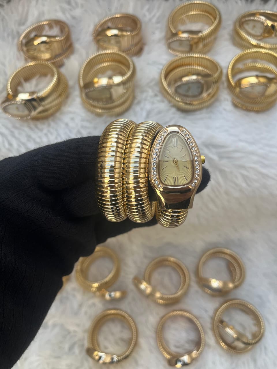 Elegant Gold Serpenti Style Women’s Watch